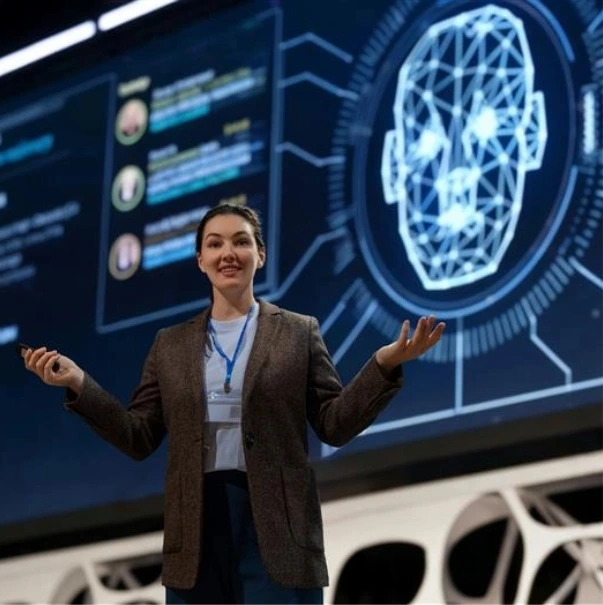 chilliapple-builds-specialised-chatbots